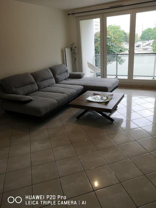 Spacieux 3 Pieces Sur Jardin อีวรี-ซูร์-แซ็น ภายนอก รูปภาพ